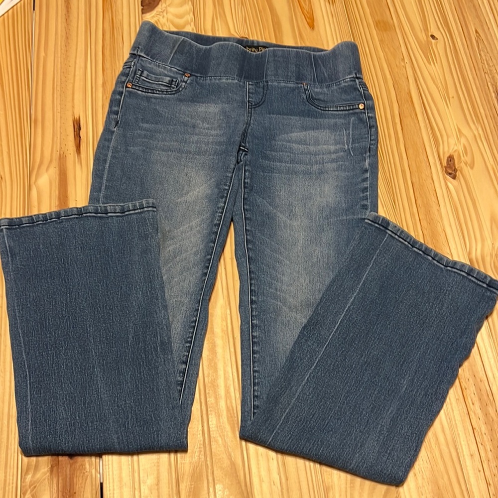 Celebrity pink jeans  size med.